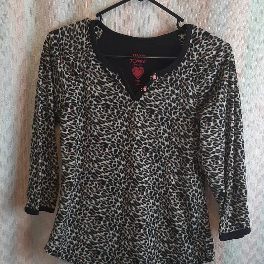 Longsleeve Leopard Print Betsy Johnson Intimate Fleece Pajama Top Small